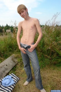 russian boy archie and his friends
