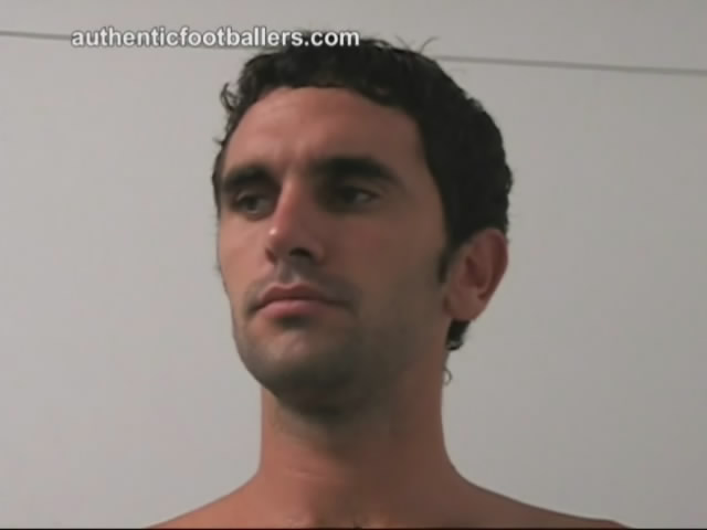 authenticfootballers_leandro-4