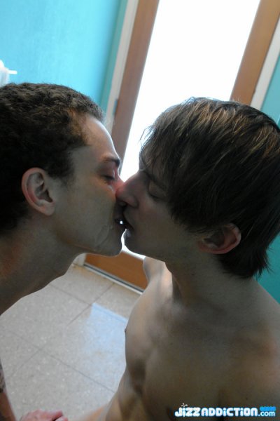 jizzaddiction-Phillip-Andy_Kay (18)