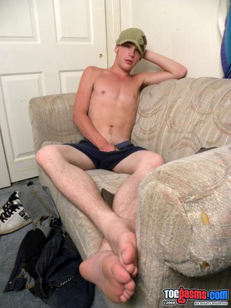 toegasms (11) toegasms (11)