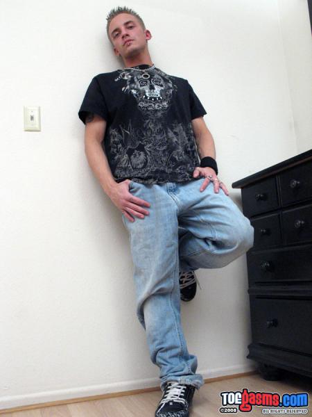 toegasms (6) toegasms (6)