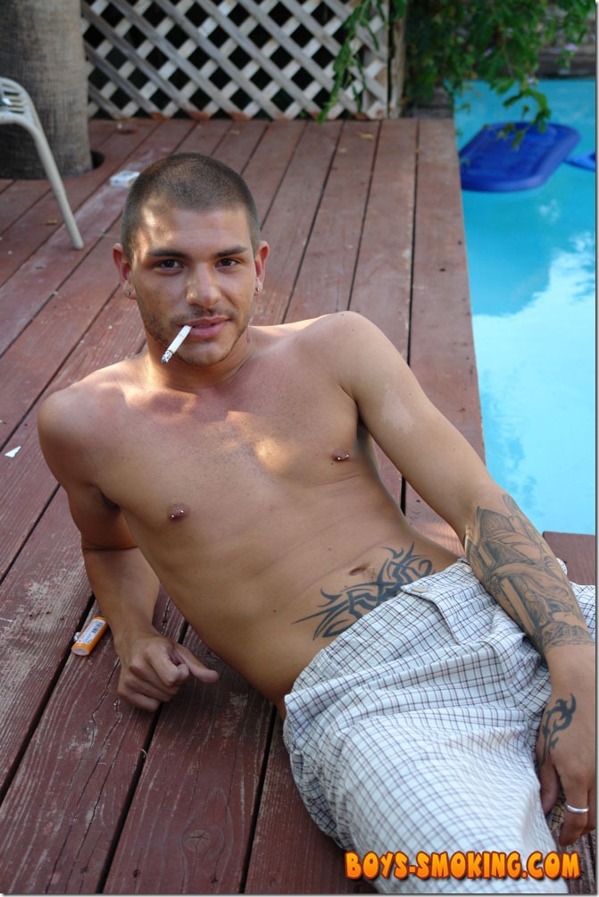 boys-smoking (4)