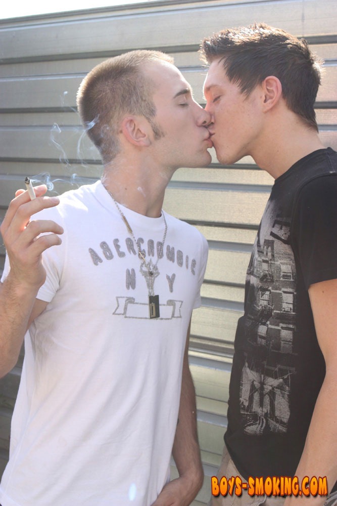 boys-smoking-jacobandryanoutside_bs_01 (3)