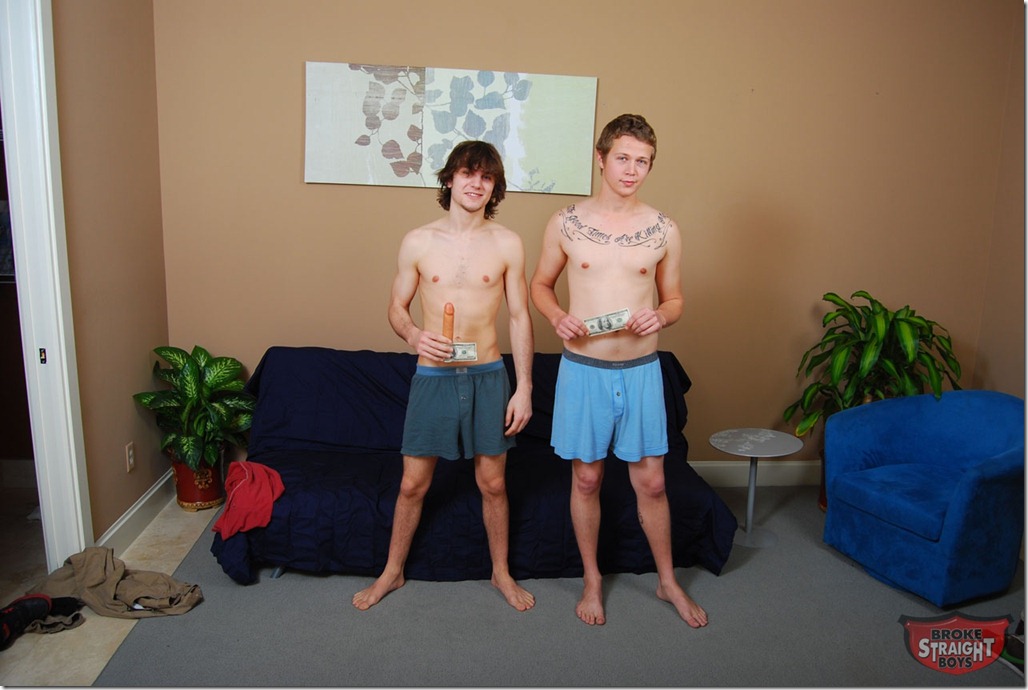 broke-straight-boys-rocco-zach (5) broke-straight-boys-rocco-zach (5)