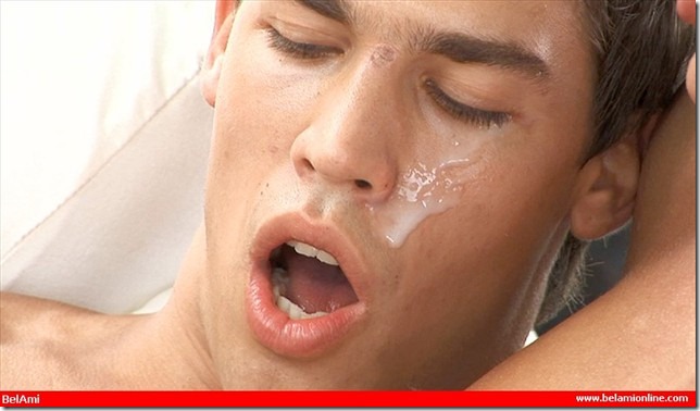 belami Kris Evans and Harris Hilton (15)